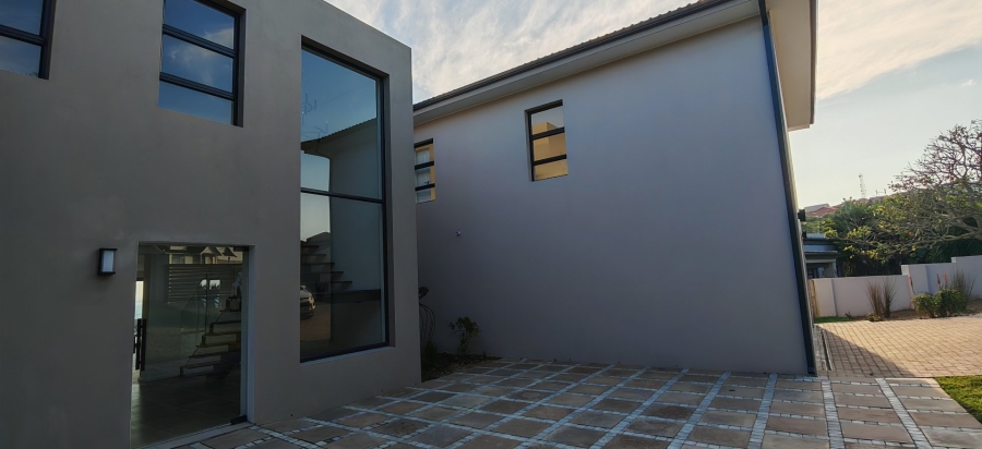 4 Bedroom Property for Sale in Dana Bay Western Cape